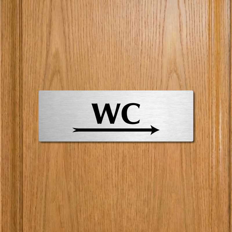 WC vpravo, 200x66mm, stříbrná popiska s dvojtým rámečkem